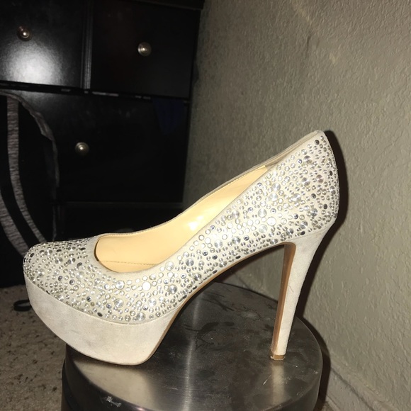 High Heels - Picture 2 of 4